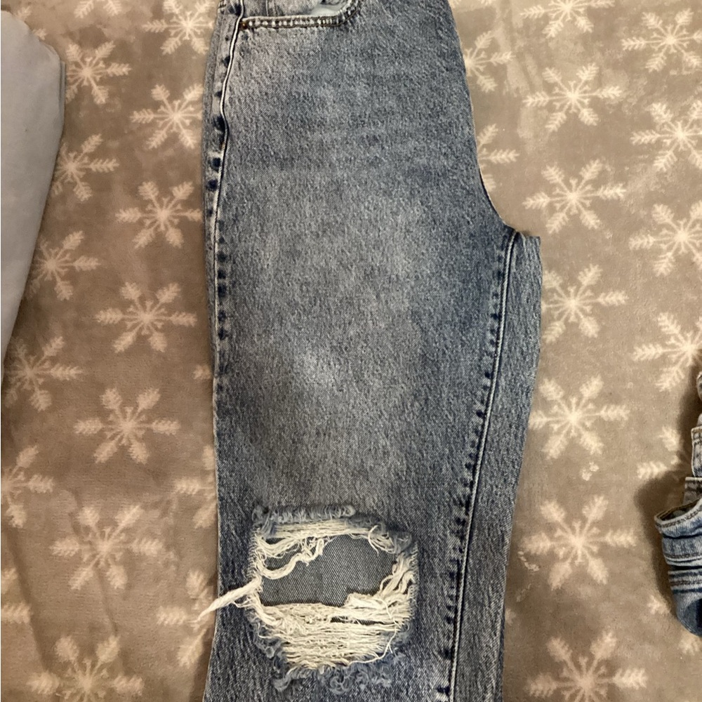 Pacsun mid dark washed ripped jeans (8)